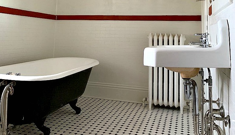 Budget Bathroom Makeover – Before & Inspiration